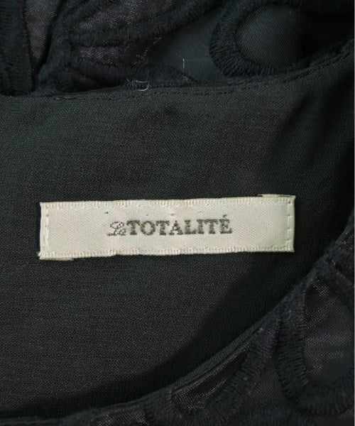 La TOTALITE ชุดเดรส
