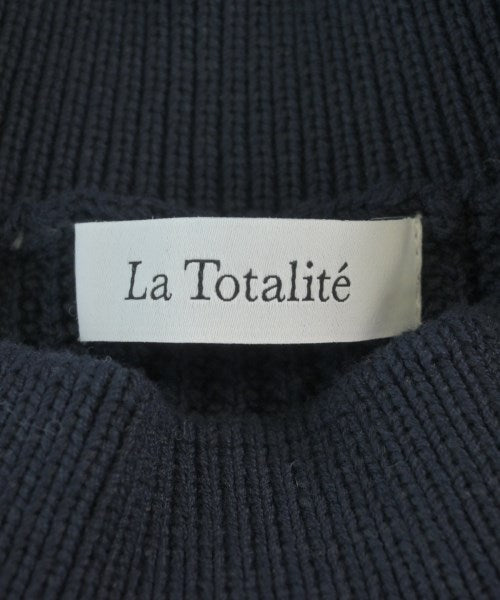 La TOTALITE เสื้อกันหนาว