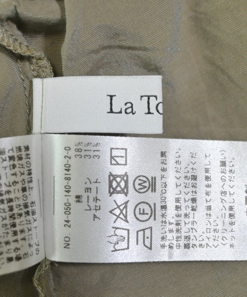 La TOTALITE เสื้อสตรี