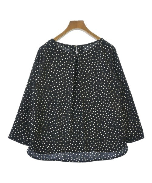 La TOTALITE เสื้อสตรี