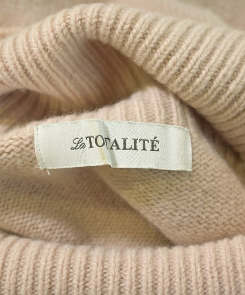 La TOTALITE เสื้อกันหนาว