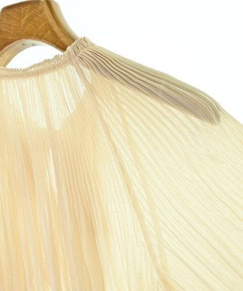 La TOTALITE เสื้อสตรี