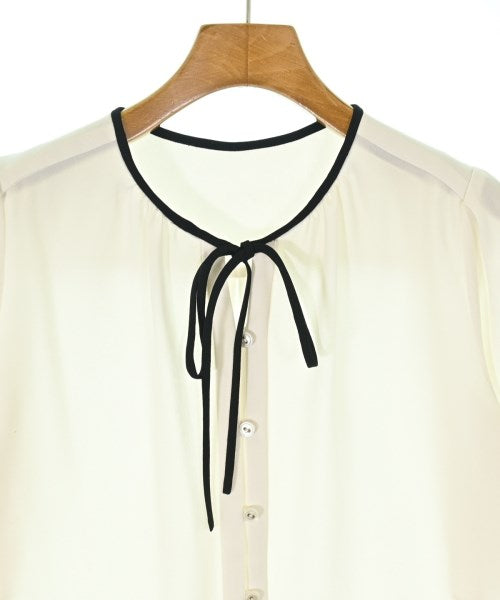 La TOTALITE เสื้อสตรี