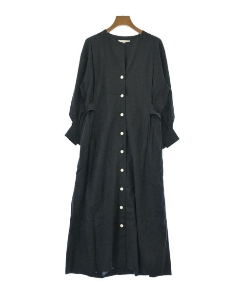 La TOTALITE ชุดเดรส