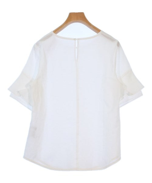 La TOTALITE เสื้อลำลอง