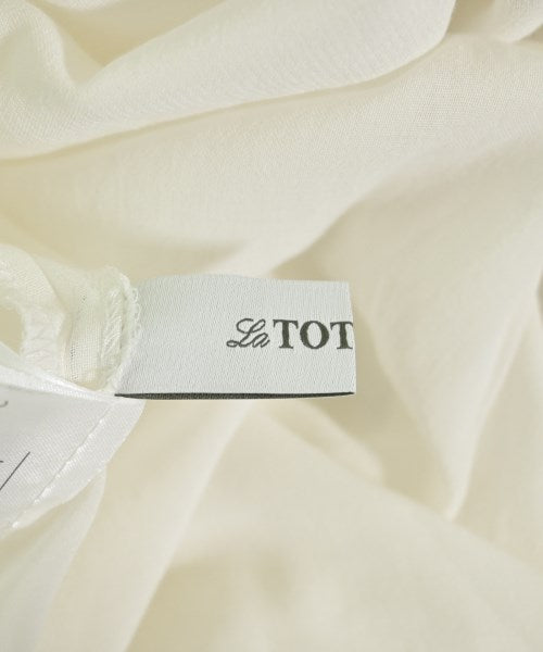 La TOTALITE เสื้อสตรี