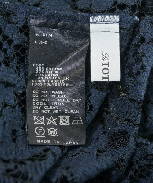 La TOTALITE เสื้อสตรี