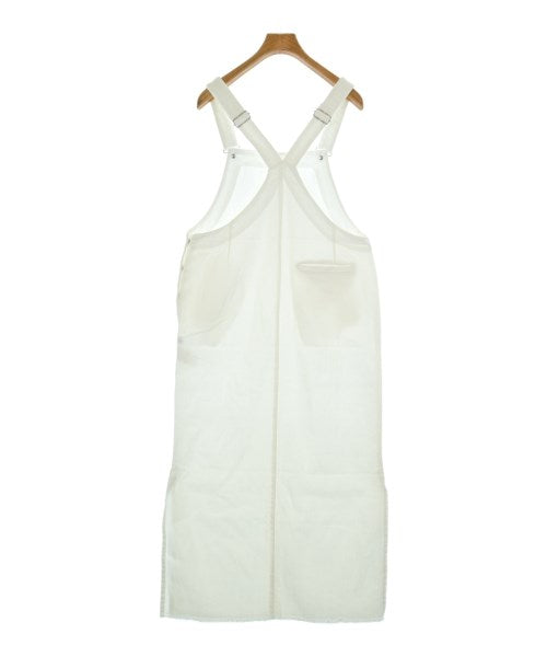 La TOTALITE ชุดเดรส