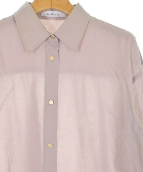 La TOTALITE เสื้อลำลอง