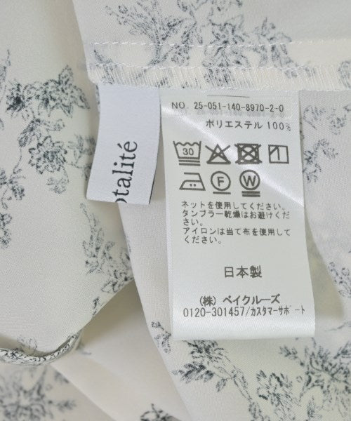 La TOTALITE เสื้อสตรี