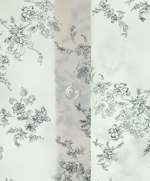 La TOTALITE เสื้อสตรี