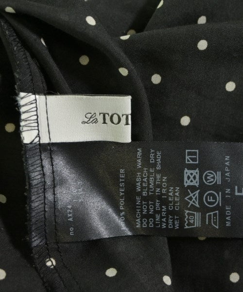 La TOTALITE เสื้อสตรี