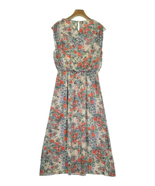 La TOTALITE ชุดเดรส