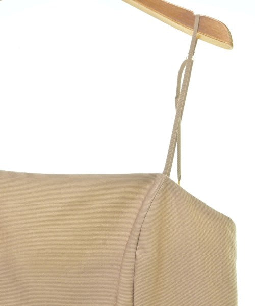 La TOTALITE ชุดเดรส