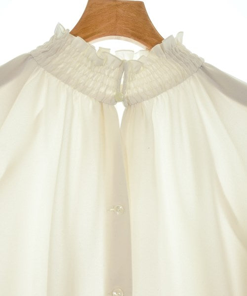 La TOTALITE เสื้อสตรี