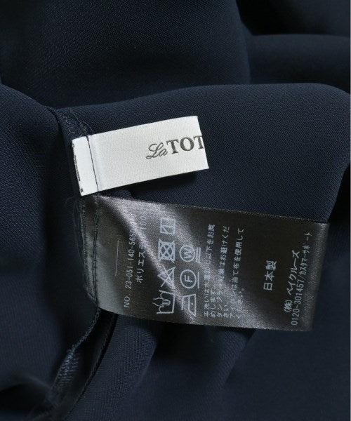 La TOTALITE เสื้อสตรี
