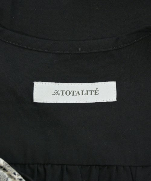 La TOTALITE เสื้อสตรี
