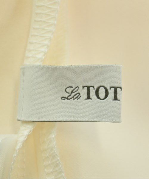 La TOTALITE เสื้อยืด/เสื้อท็อปส์