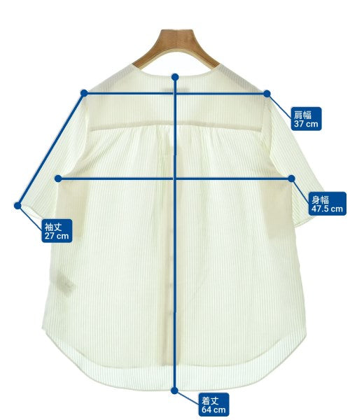 La TOTALITE เสื้อลำลอง