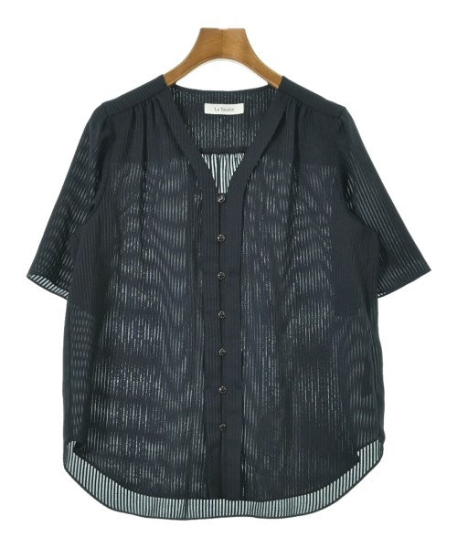 La TOTALITE เสื้อลำลอง