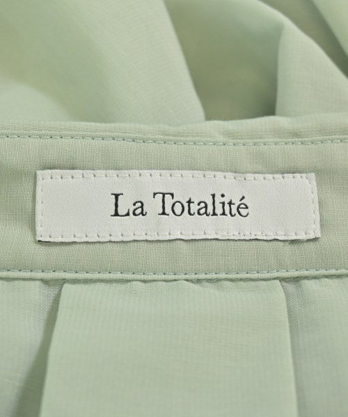La TOTALITE เสื้อสตรี