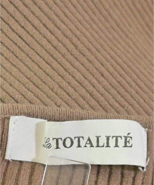 La TOTALITE เสื้อกันหนาว