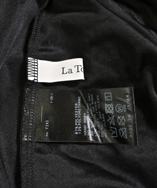 La TOTALITE เสื้อยืด/เสื้อท็อปส์