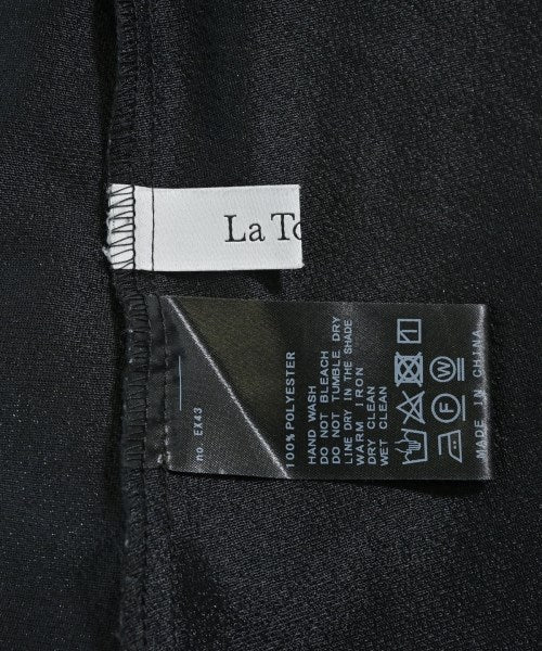 La TOTALITE เสื้อสตรี