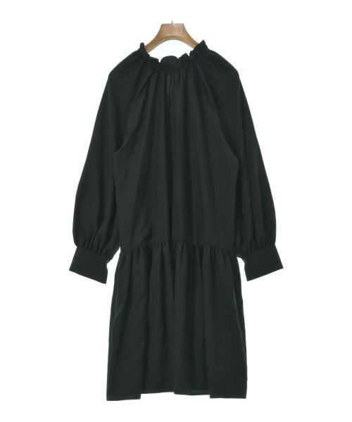 La TOTALITE ชุดเดรส