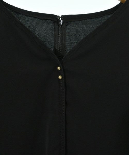 La TOTALITE เสื้อสตรี