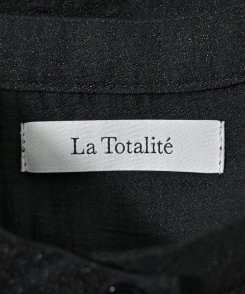 La TOTALITE เสื้อสตรี