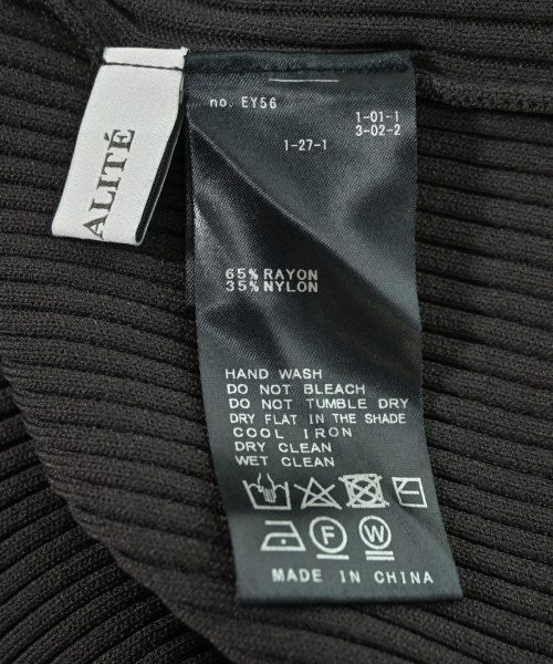 La TOTALITE เสื้อกันหนาว