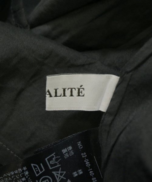 La TOTALITE ชุดเดรส