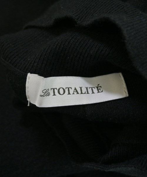 La TOTALITE เสื้อกันหนาว