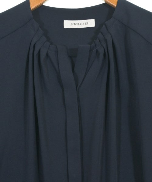 La TOTALITE เสื้อสตรี