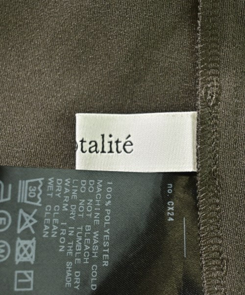 La TOTALITE เสื้อยืด/เสื้อท็อปส์
