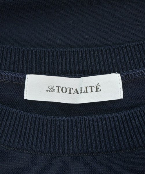 La TOTALITE เสื้อแขนกุด