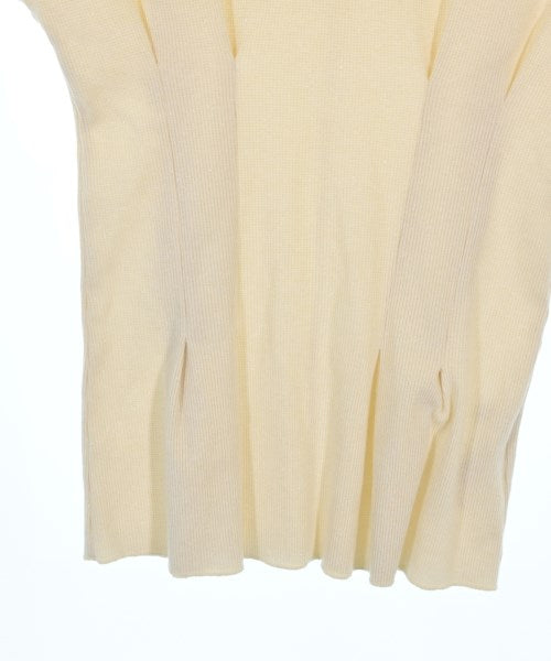 La TOTALITE เสื้อยืด/เสื้อท็อปส์