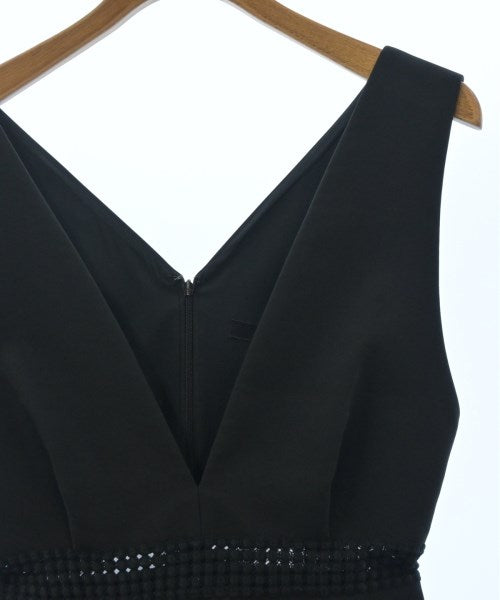 AULA ชุดเดรส