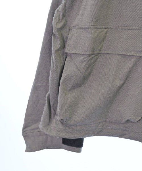 BASISBROEK แจ็คเก็ตเบลาส์ อื่น