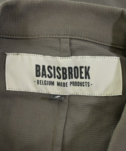 BASISBROEK เสื้อลำลอง