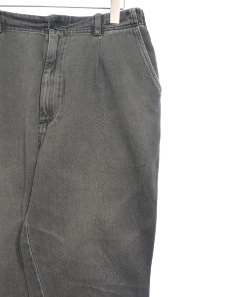 BASISBROEK ยีนส์