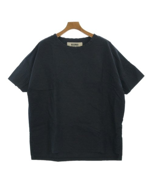 BASISBROEK เสื้อลำลอง