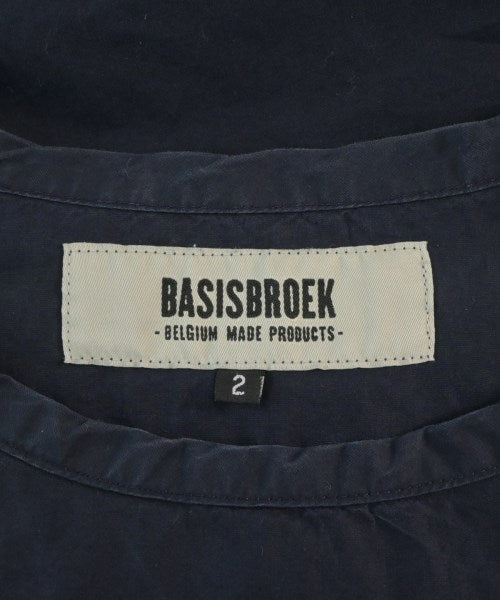 BASISBROEK เสื้อลำลอง
