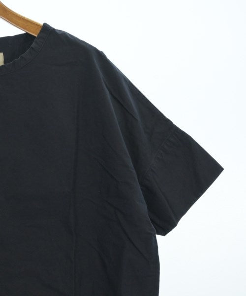 BASISBROEK เสื้อลำลอง
