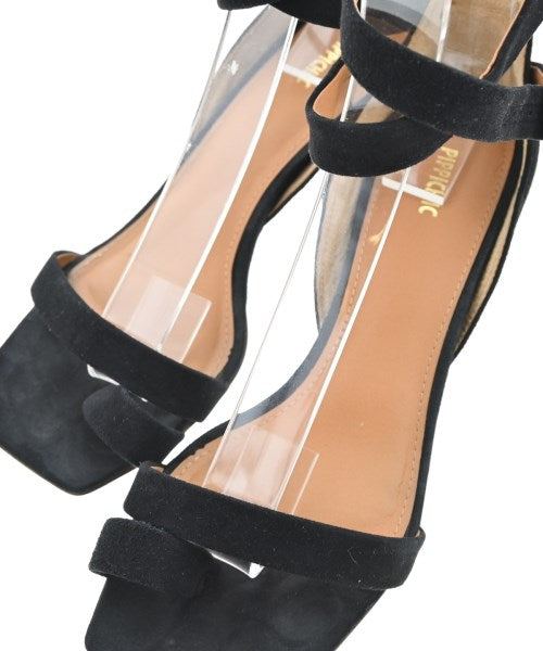 Pippichic รองเท้าแตะ