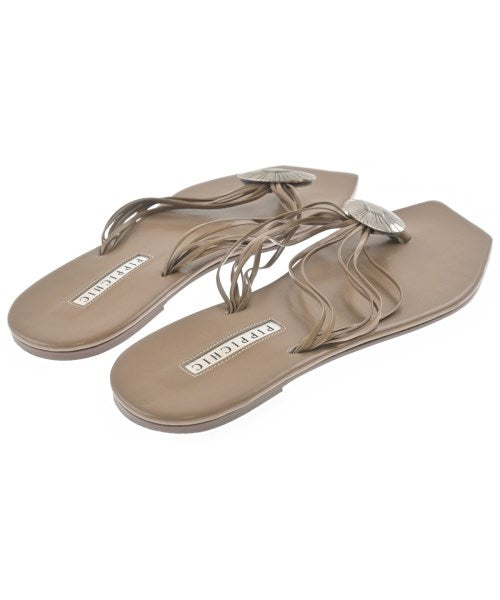 Pippichic รองเท้าแตะ