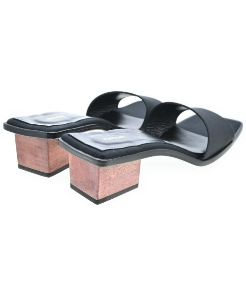 Pippichic รองเท้าแตะ