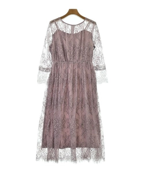 UNIVERVAL MUSE ชุดเดรส