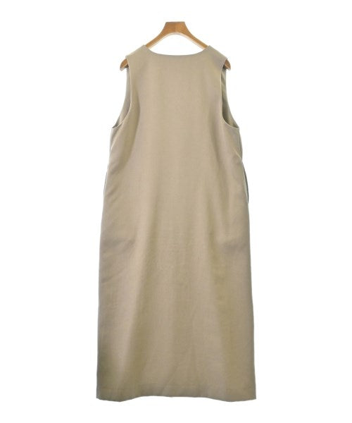 PARIGOT ชุดเดรส